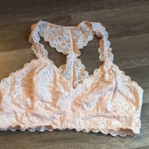 Brand new Apt. 9 lace bralette very light peach Large